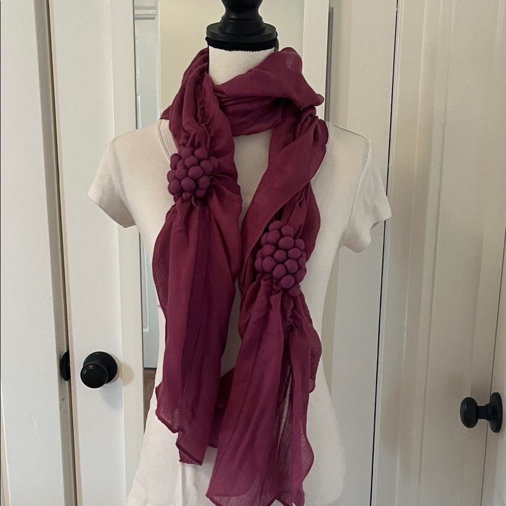 Magenta Linen Blend Extra Long Scarf with Cluster embellishment
Ruffled Stretch